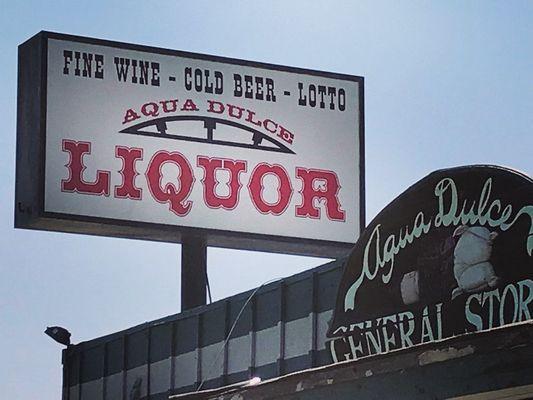 Agua Dulce Liquor
