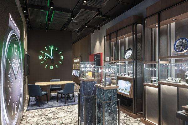 Inside the Panerai Fashion Square Boutique.