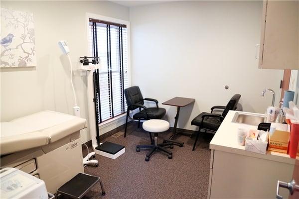 Exam Room Dr. Ingrid Veiss, MD - Family Physician 910 East Boston Post Road, Mamaroneck, NY 10543
