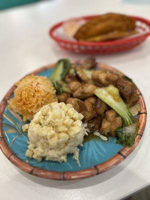My meal was fantastic! This is ginasan chicken. It comes in beef option too. Red rice and mac salad are tradition!