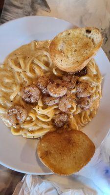 Holties Restaurant & Pub