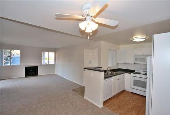 Oak Park Apartment Homes