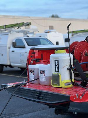 We have options for Touch-less fleet vehicle cleaning!