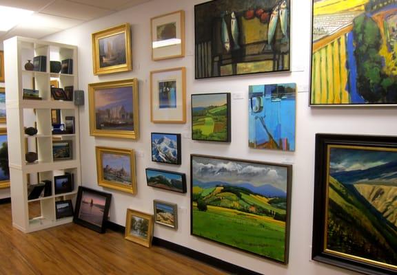 Inside The Banks Gallery on Daniel St.