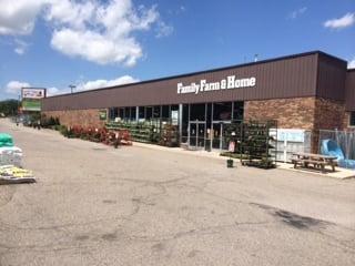 558 N Cedar St Mason, MI 48854 Phone number (517) 676-9870