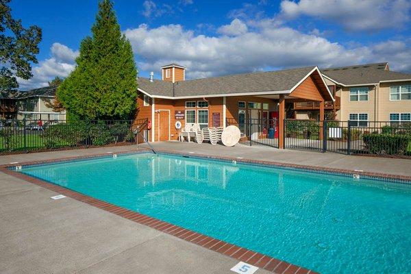 Suzann Plaza Apartments