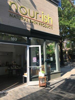 Nourish Natural Bath Products