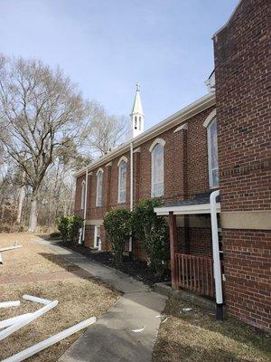 HL Construction and Roofing