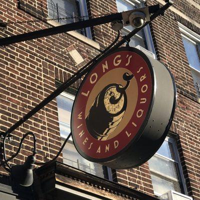 Long's Wines & Liquors