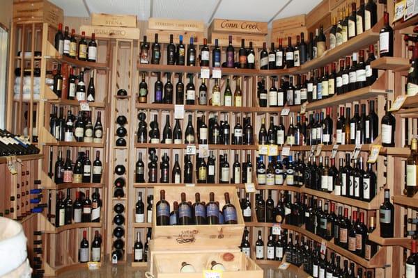 Temperature controlled wine room for optimum aging