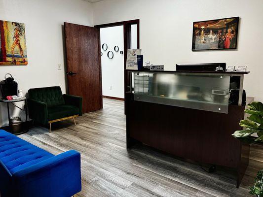 Our welcoming inviting lobby.