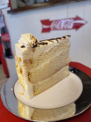 Valencia's Hi-Neighbor