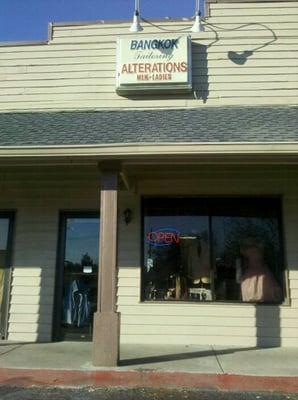 Bangkok Tailor & Alterations