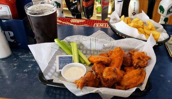 Ice House Bar and Grill