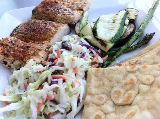 Mahi plate with coleslaw and veggies.