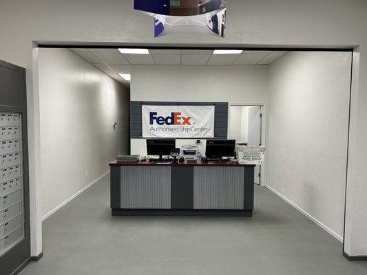 FedEx Authorized Ship Center Banner