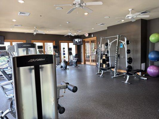 Bell Stoughton Apartments