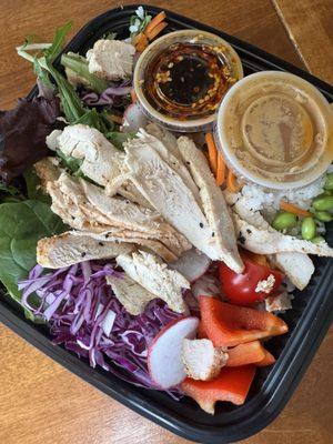 Nourish bowl w/ chicken