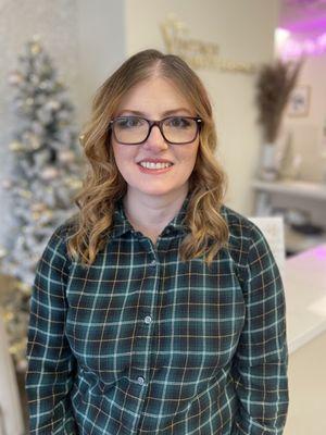 Blowout , airbrush makeup, brow tint,