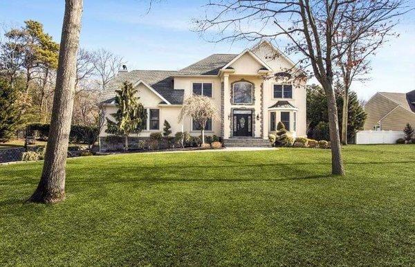 6 Harley Court Holbrook
