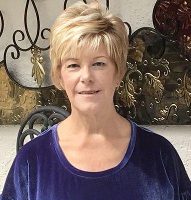 Photo of Angela J.
