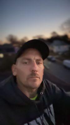 Photo of David R.