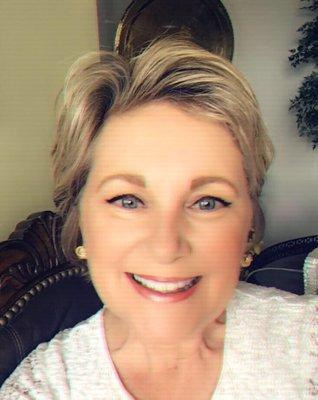Photo of Annette A.