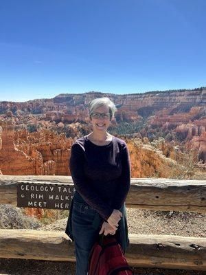 Photo of Laura L.