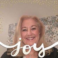 Photo of Joanne L.