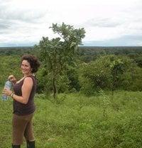 Photo of adri b.
