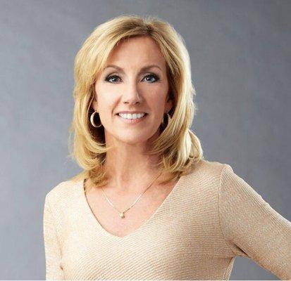 Photo of Diane F.