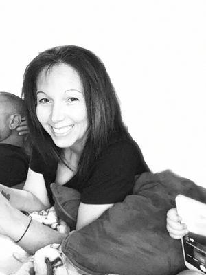 Photo of Leslee A.