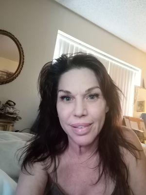 Photo of Julie T.