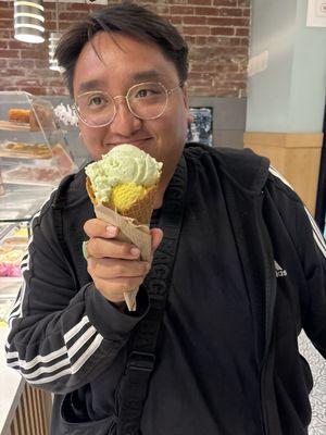 Photo of Jonathan L.