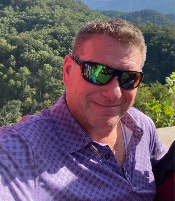 Photo of Jon H.