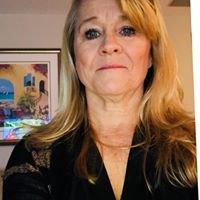 Photo of Laurie S.