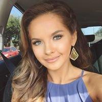 Photo of Emily L.