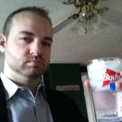 Photo of Shaun W.