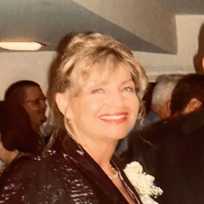 Photo of Ellen A.