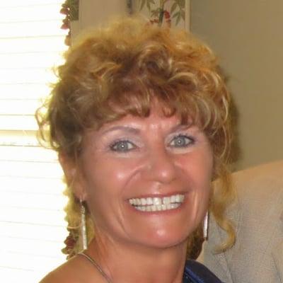 Photo of Linda T.