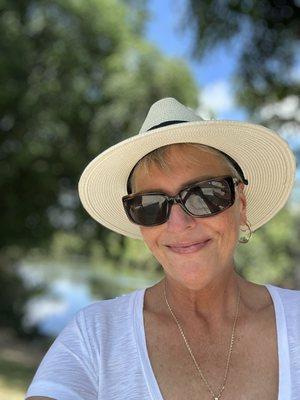 Photo of Becky F.