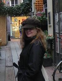 Photo of Wendy L.