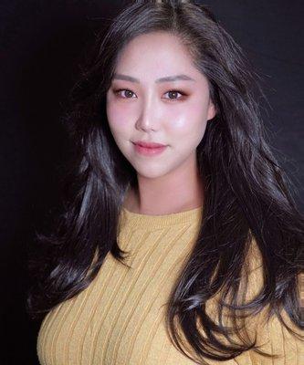 photo of Victoria L.