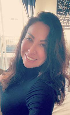 Photo of Debra L.
