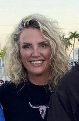 Photo of Debra T.