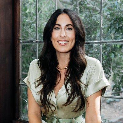 Photo of Laura M.