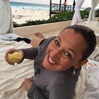 Photo of Heidi F.