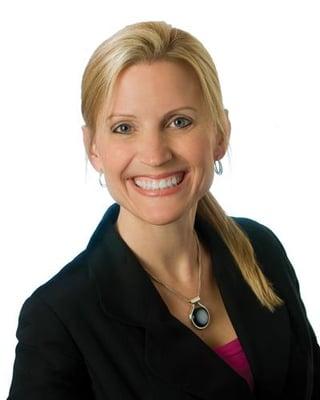 photo of Christine L.