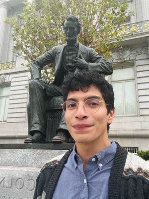 Photo of Aaron V.