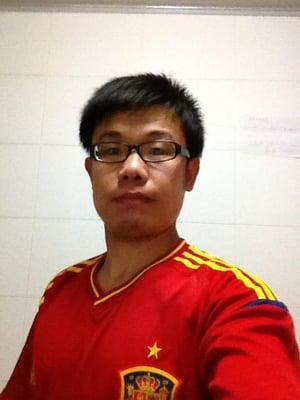 Photo of Leo L.